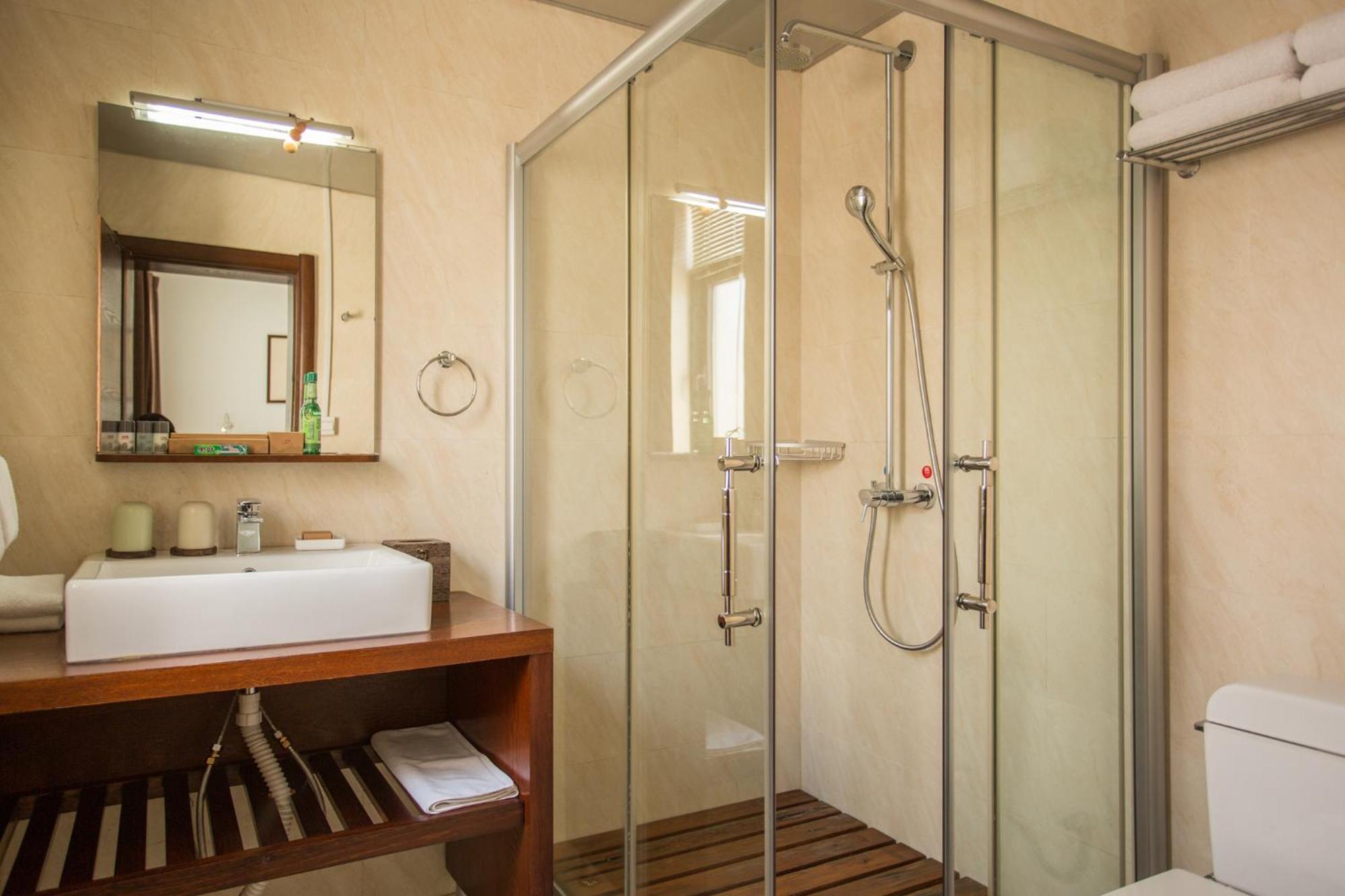 Отель Dali Yanyuan Mountain Retreat Экстерьер фото